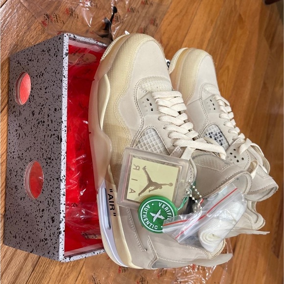 Jordan 4 off white sail - Picture 2 of 8